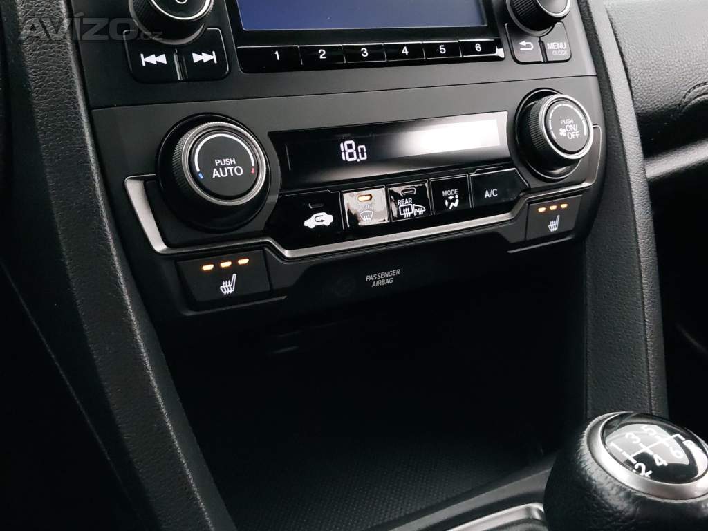 Foto inzerátu Honda Civic 1.0 VTEC Turbo