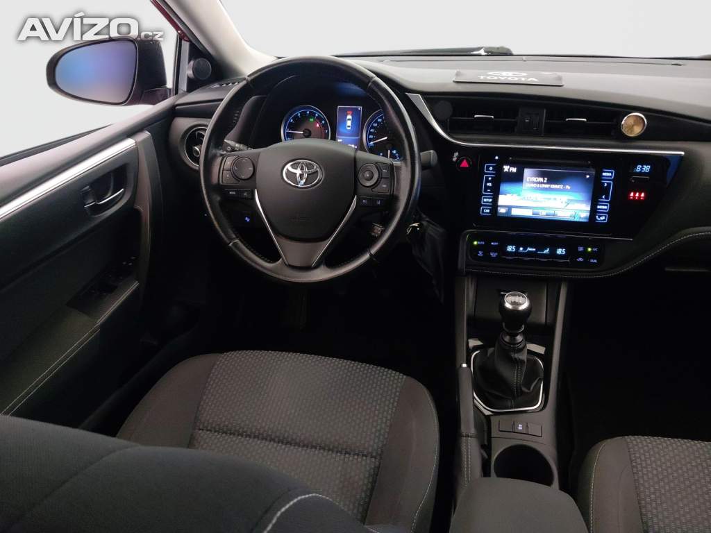 Foto inzerátu Toyota Corolla 1.6 Valvematic