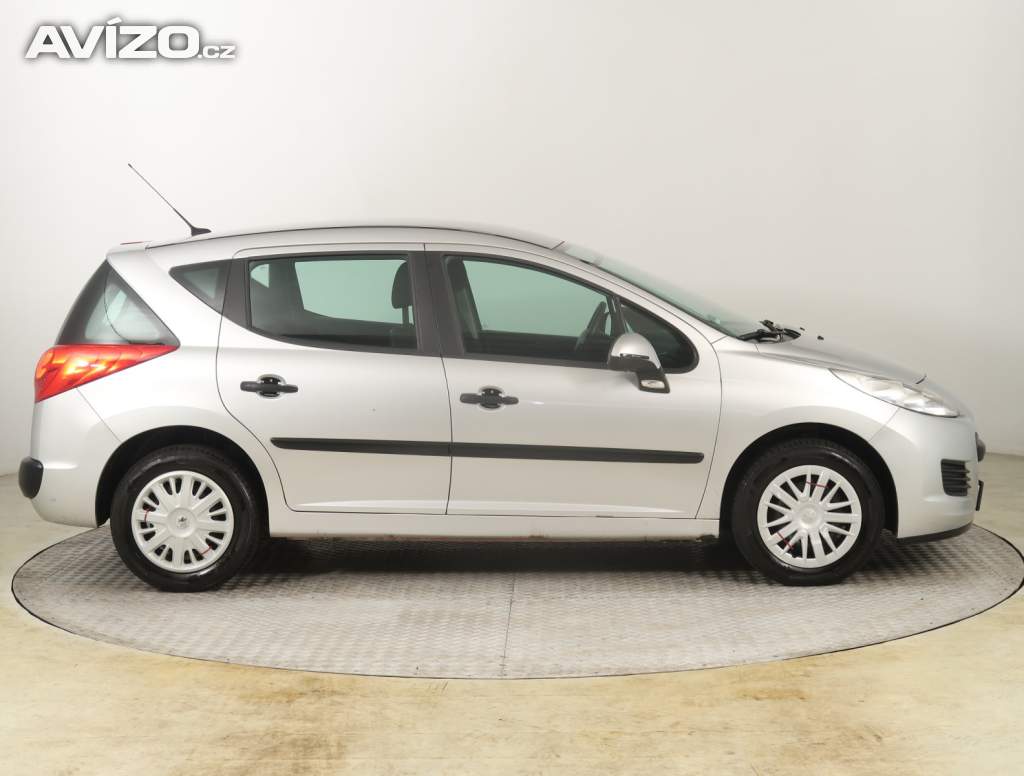 Foto inzerátu Peugeot 207 1.4