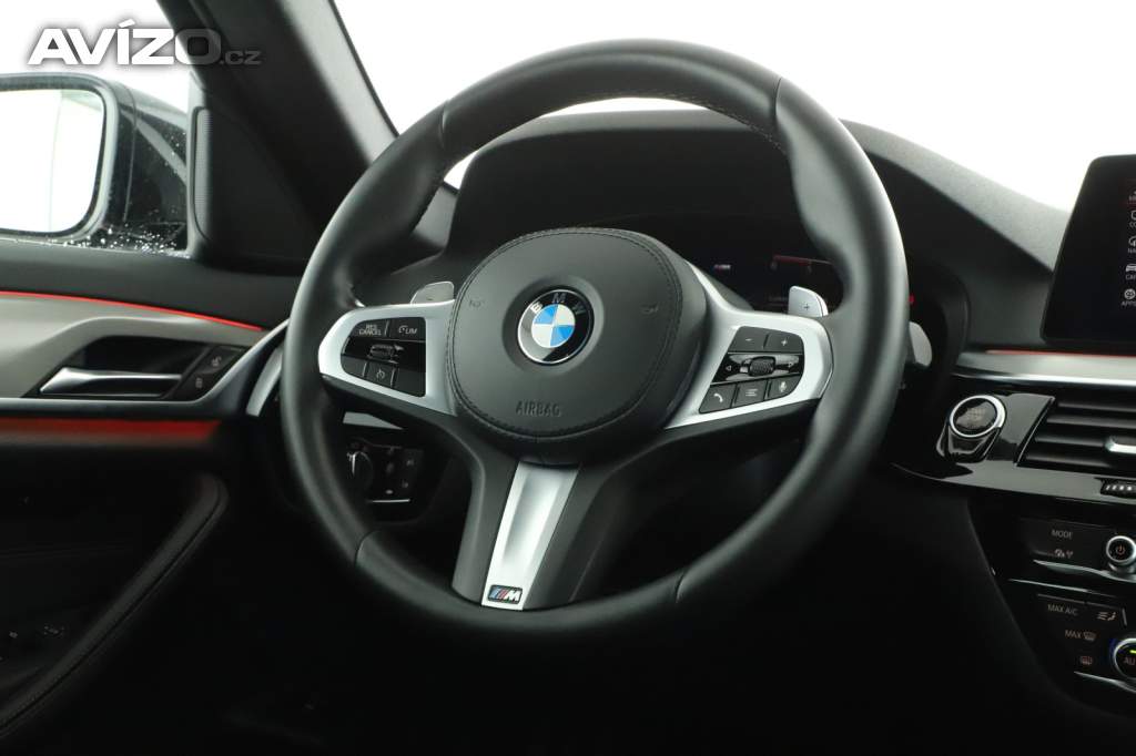 Foto inzerátu BMW 5 520d xDrive