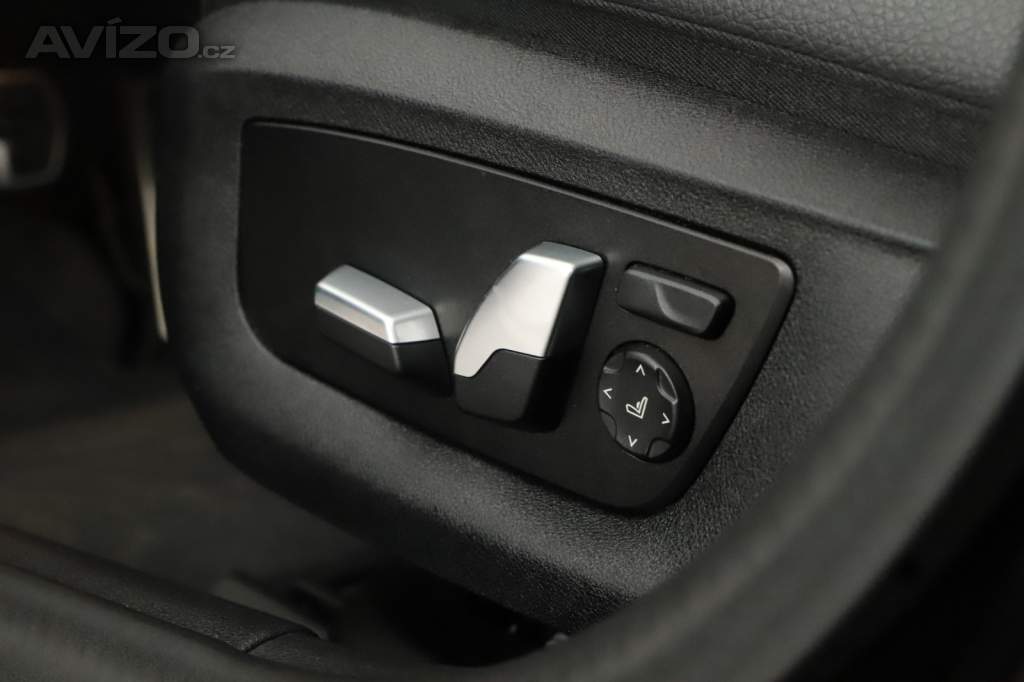 Foto inzerátu BMW 5 520d xDrive