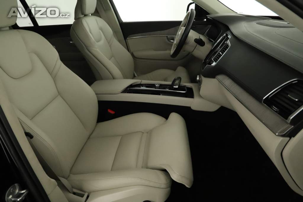 Foto inzerátu Volvo XC90 B5 AWD