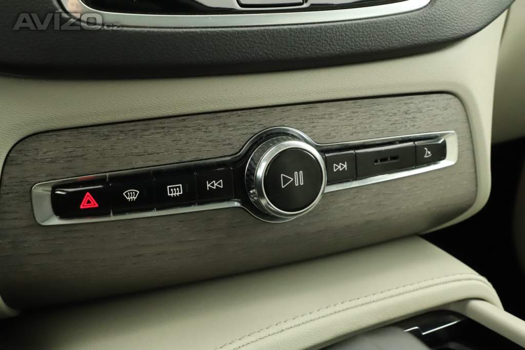 Foto inzerátu Volvo XC90 B5 AWD
