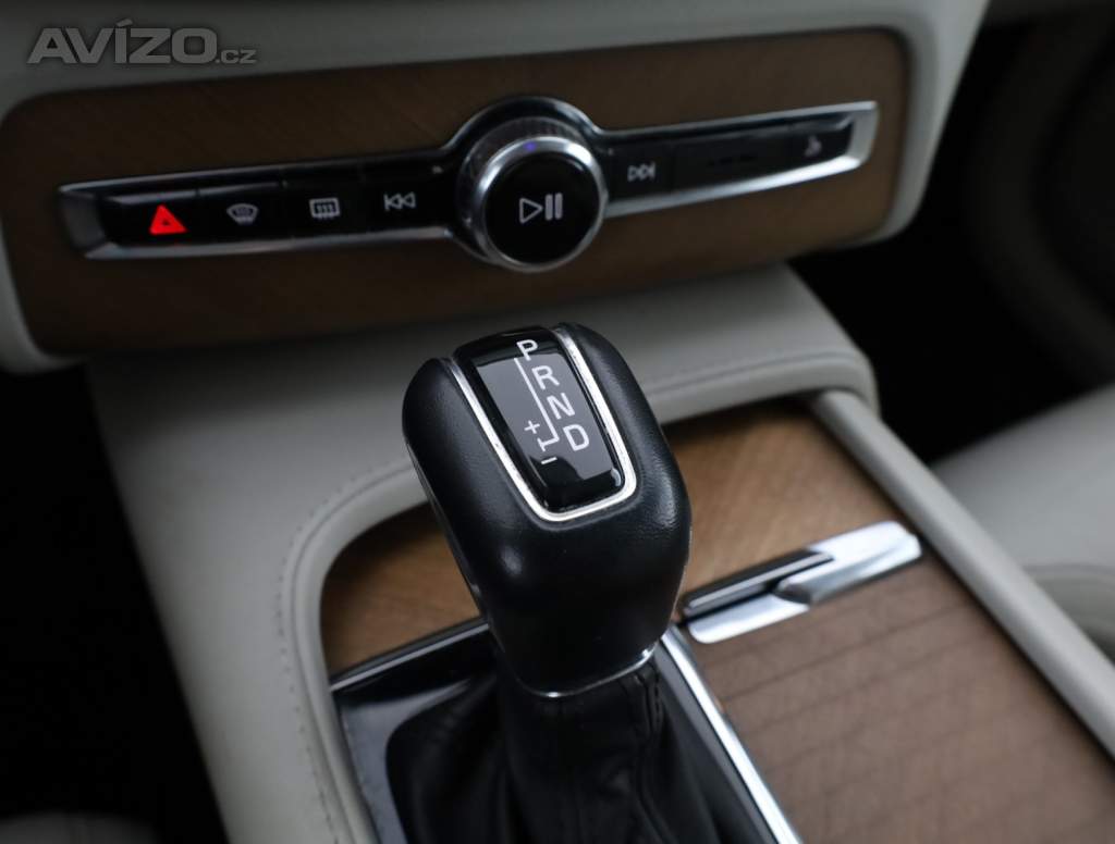Foto inzerátu Volvo XC90 D5 AWD