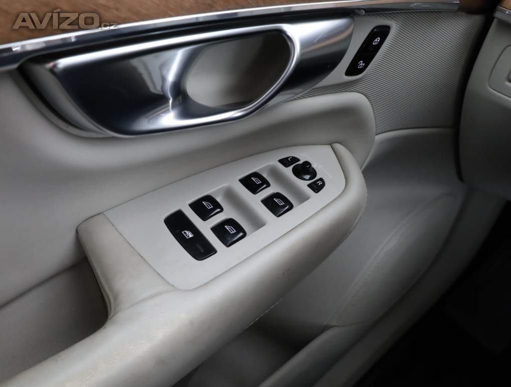 Foto inzerátu Volvo XC90 D5 AWD
