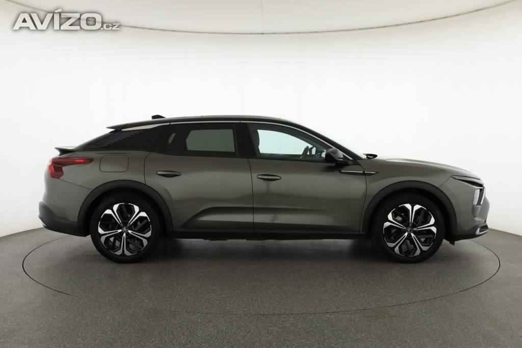 Foto inzerátu Citroen C5 X Plug-in Hybrid 225