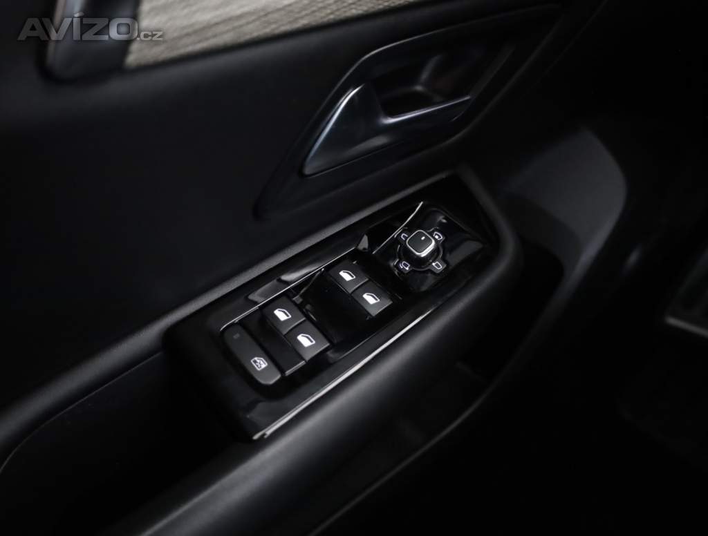 Foto inzerátu Citroen C5 X Plug-in Hybrid 225