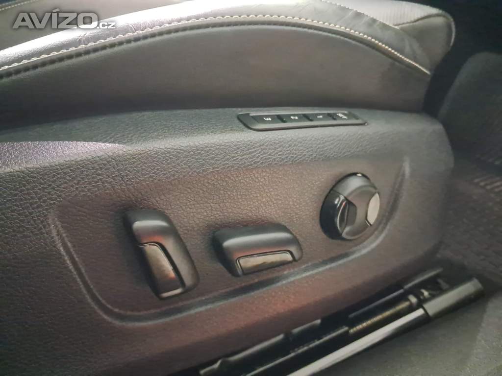 Foto inzerátu Skoda Superb 2.0 TDI