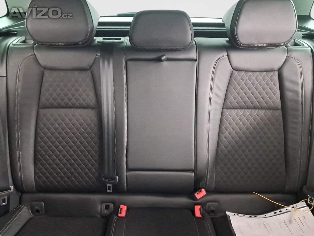 Foto inzerátu Skoda Karoq 1.5 TSI