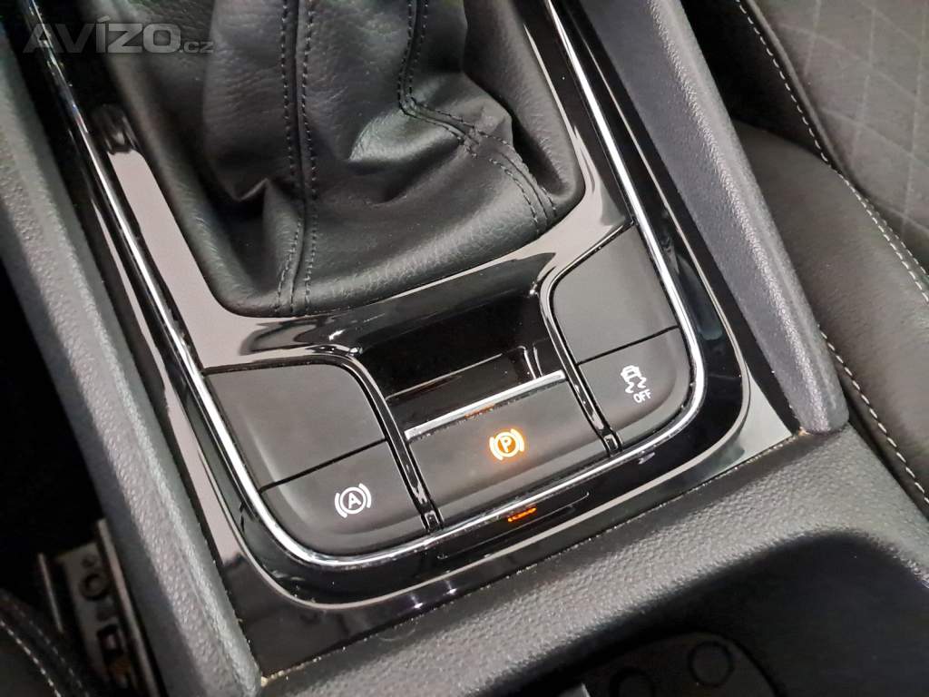 Foto inzerátu Skoda Karoq 1.5 TSI