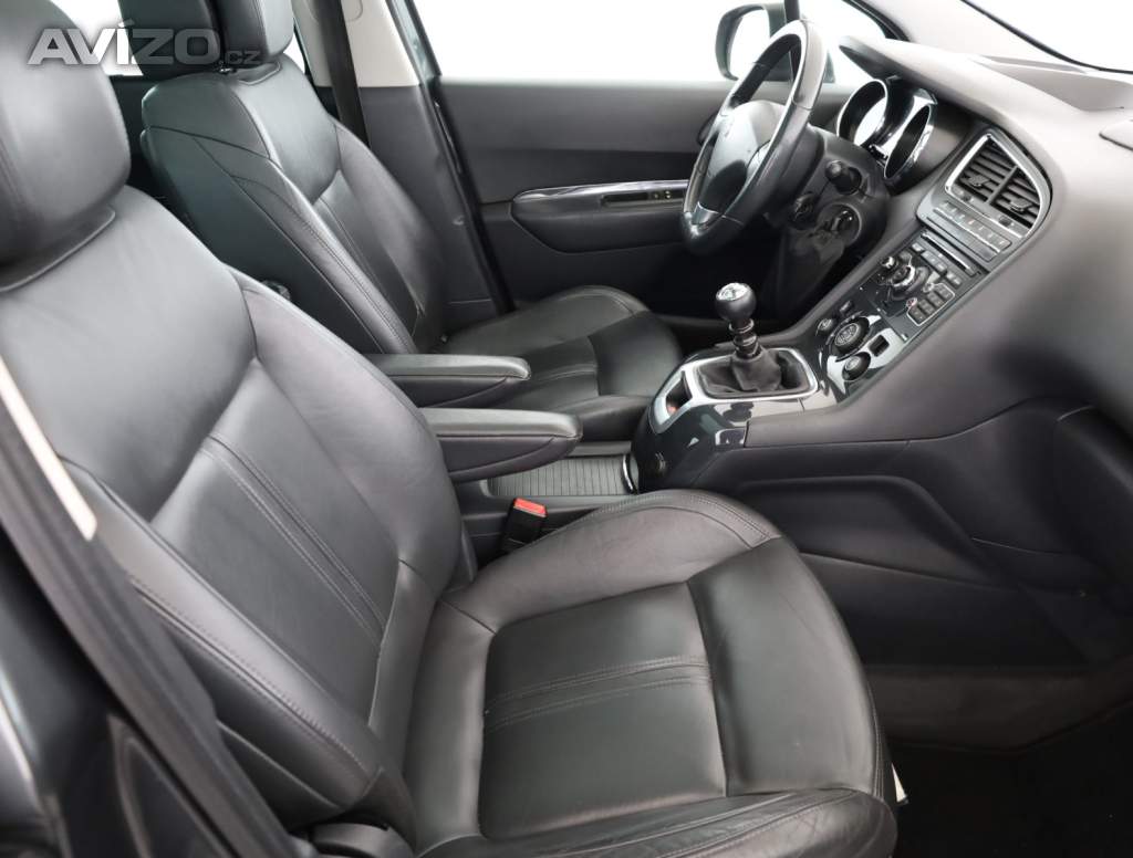 Foto inzerátu Peugeot 5008 2.0 HDI
