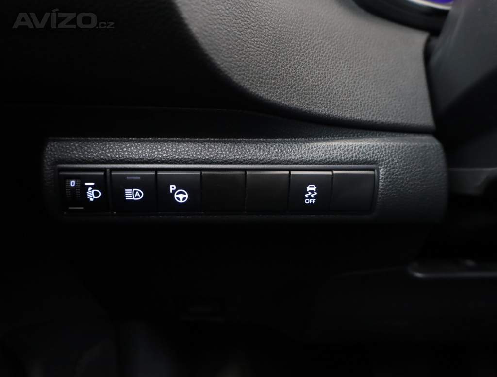 Foto inzerátu Toyota Corolla 1.8 Hybrid