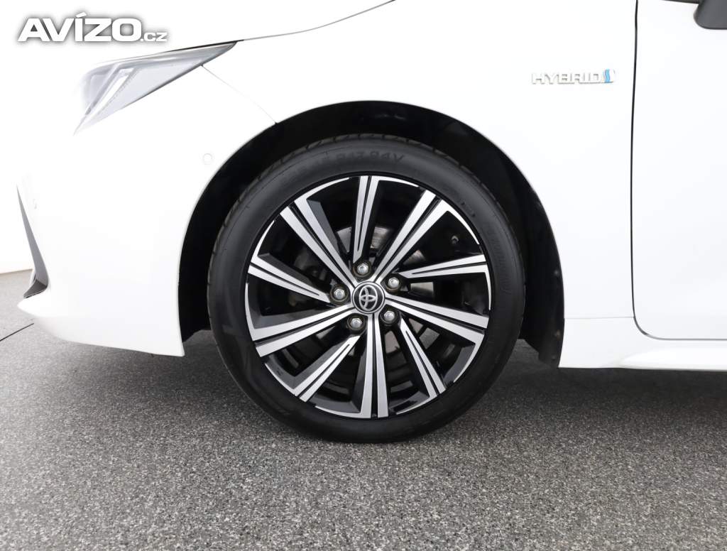 Foto inzerátu Toyota Corolla 1.8 Hybrid