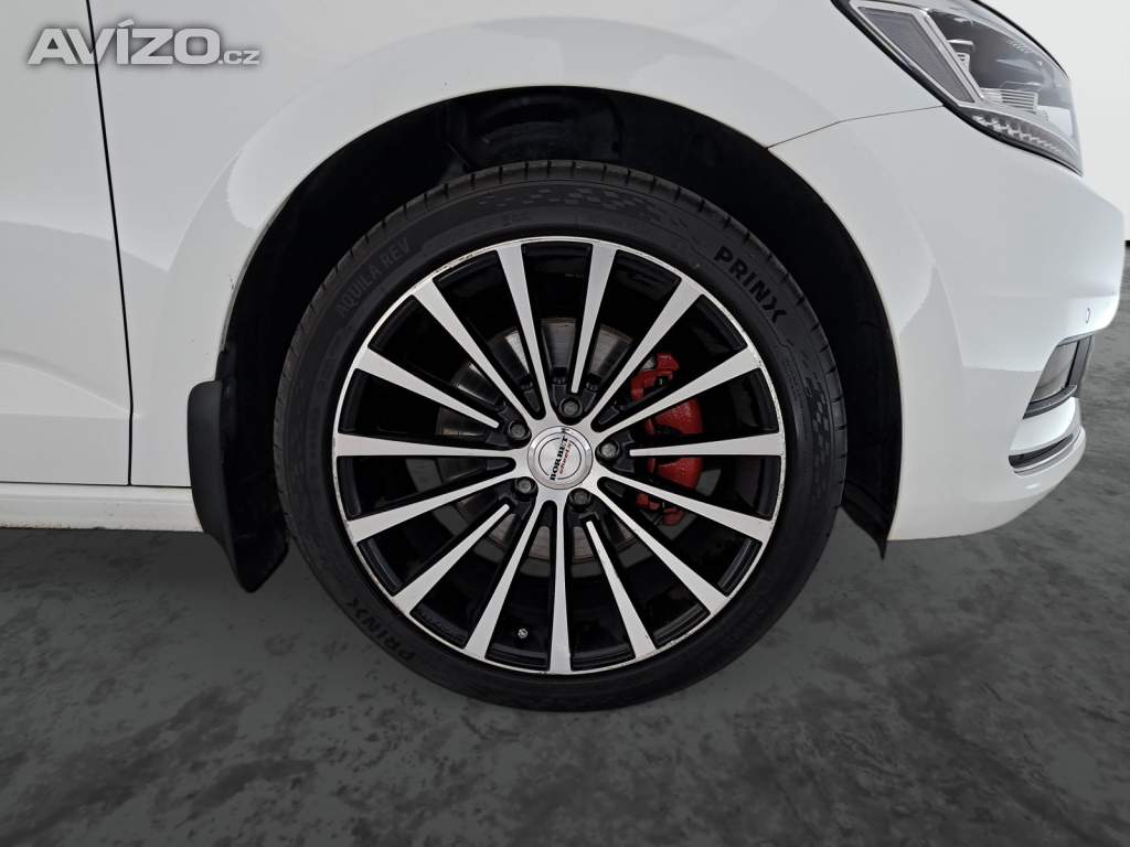 Foto inzerátu VW Touran 1.5 TSI
