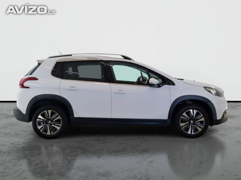 Foto inzerátu Peugeot 2008 1.2 PureTech