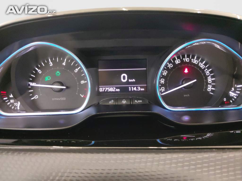 Foto inzerátu Peugeot 2008 1.2 PureTech