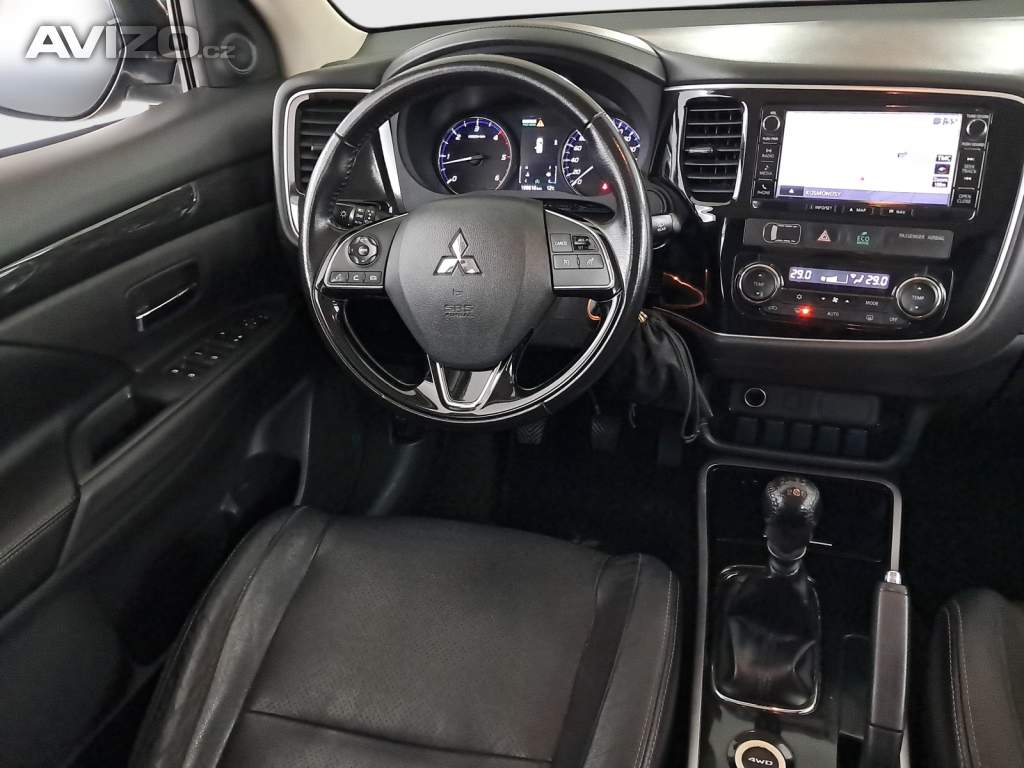Foto inzerátu Mitsubishi Outlander 2.2 DI-D