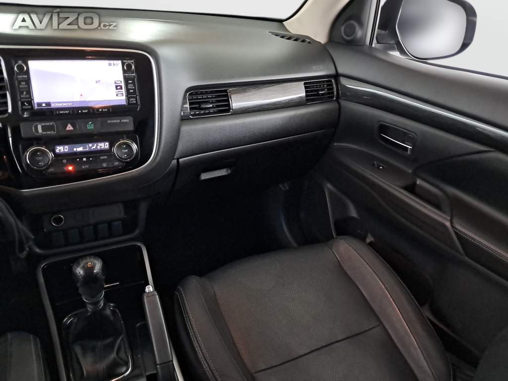 Foto inzerátu Mitsubishi Outlander 2.2 DI-D