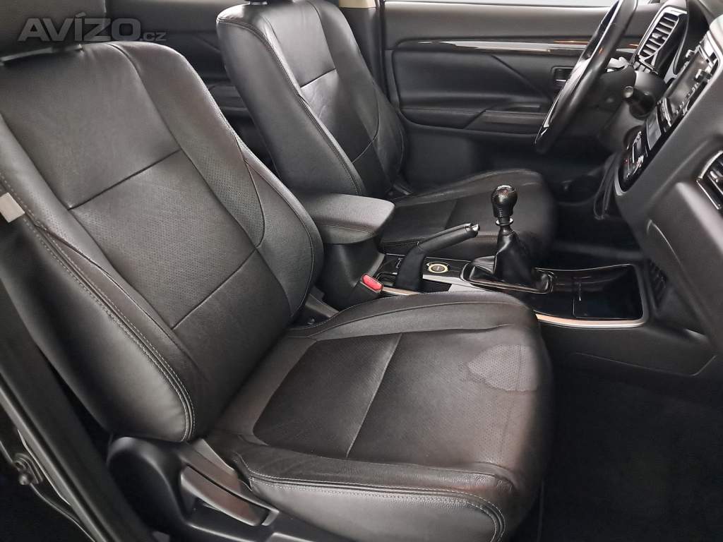 Foto inzerátu Mitsubishi Outlander 2.2 DI-D