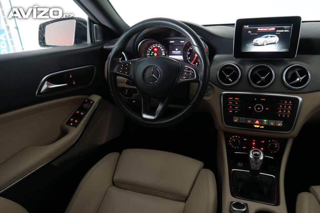 Foto inzerátu Mercedes CLA 180