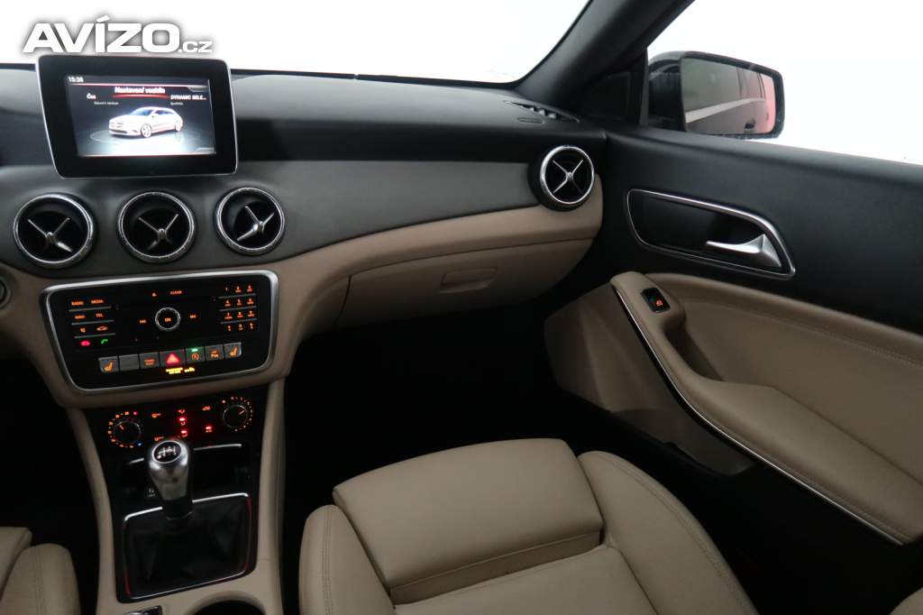Foto inzerátu Mercedes CLA 180