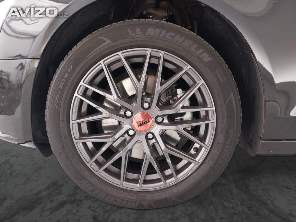 Foto inzerátu Audi A4 2.0 TDI