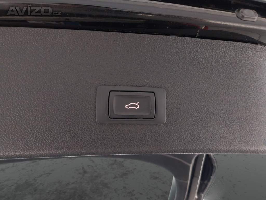 Foto inzerátu Audi A4 2.0 TDI