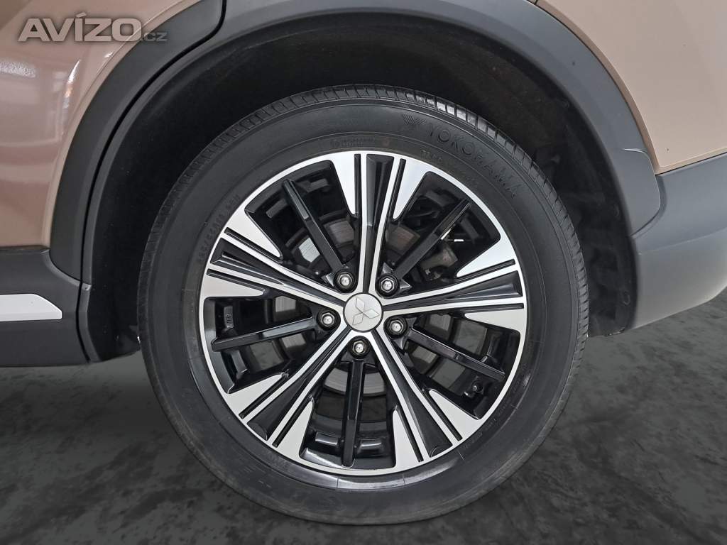 Foto inzerátu Mitsubishi Eclipse Cross 1.5 T-MIVEC