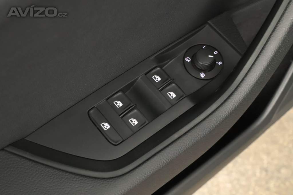 Foto inzerátu Skoda Superb 2.0 TDI