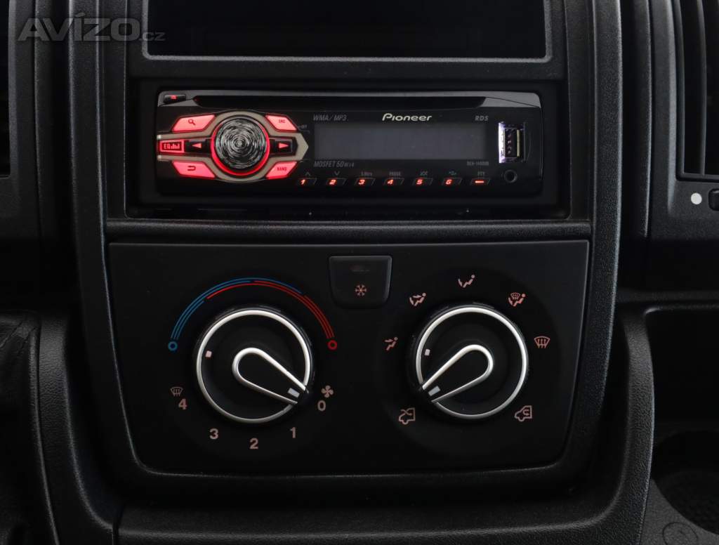 Foto inzerátu Citroen Jumper 2.2 HDi