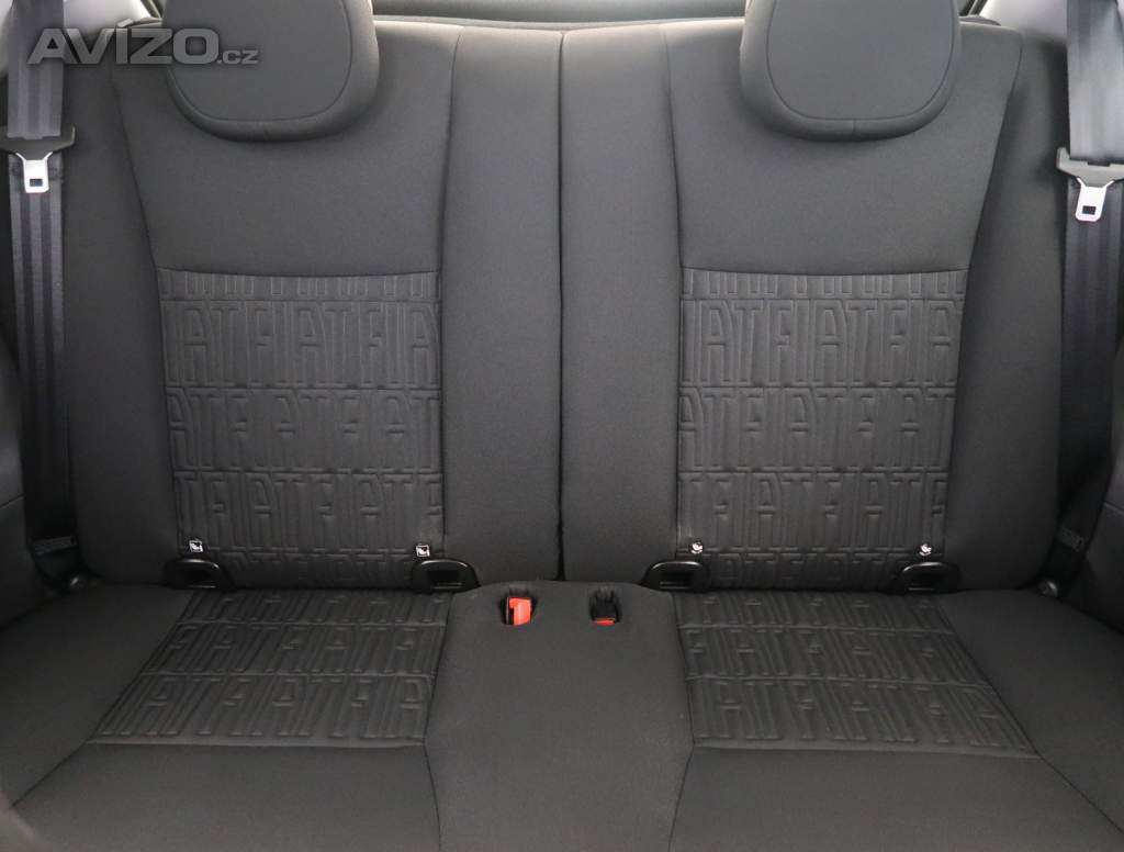 Foto inzerátu Fiat 500e 42 kWh