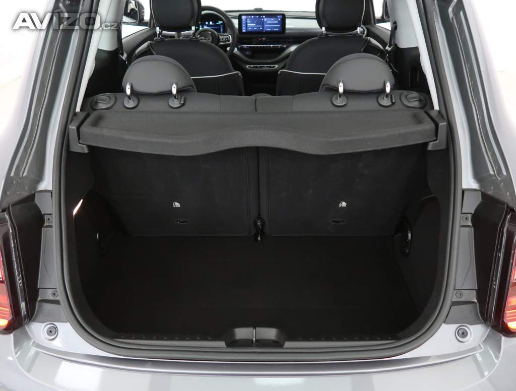 Foto inzerátu Fiat 500e 42 kWh