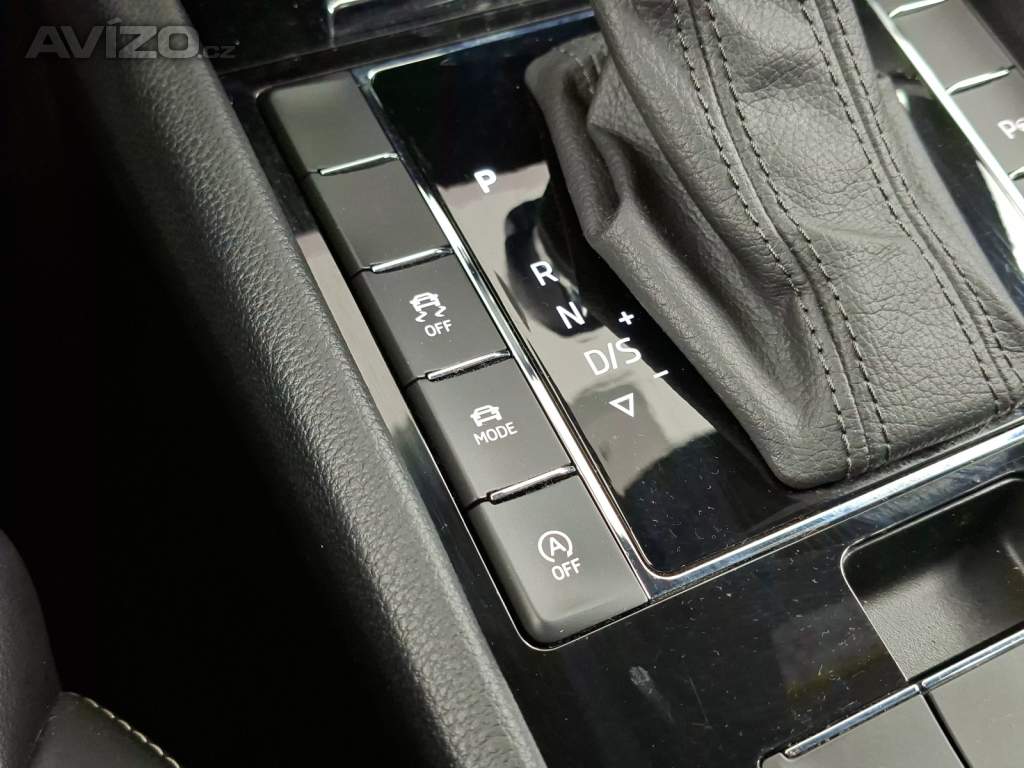 Foto inzerátu Skoda Superb 2.0 TDI