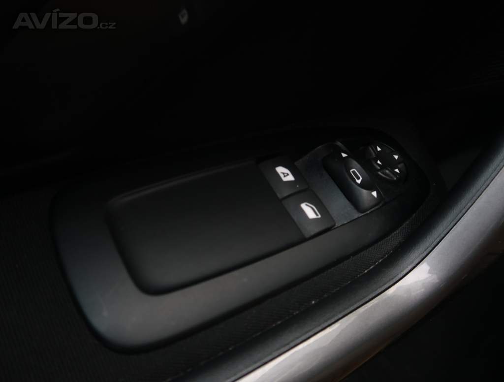 Foto inzerátu Peugeot 2008 1.6 BlueHDi