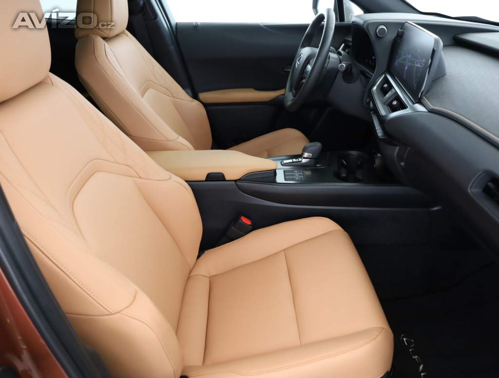 Foto inzerátu Lexus UX 300h