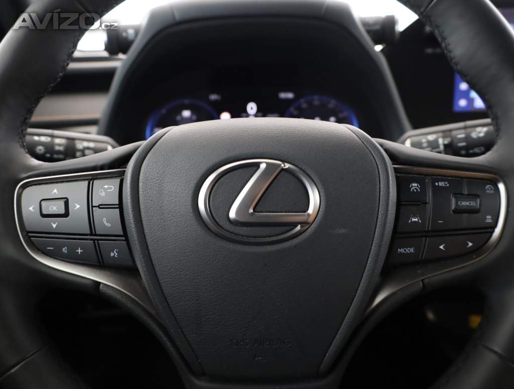 Foto inzerátu Lexus UX 300h