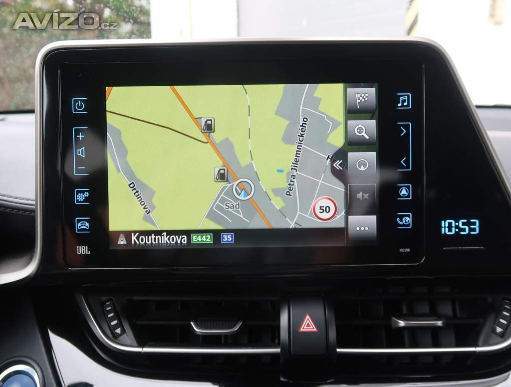 Foto inzerátu Toyota C-HR 1.8 Hybrid