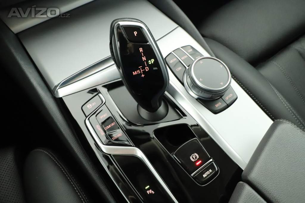 Foto inzerátu BMW 5 520d xDrive