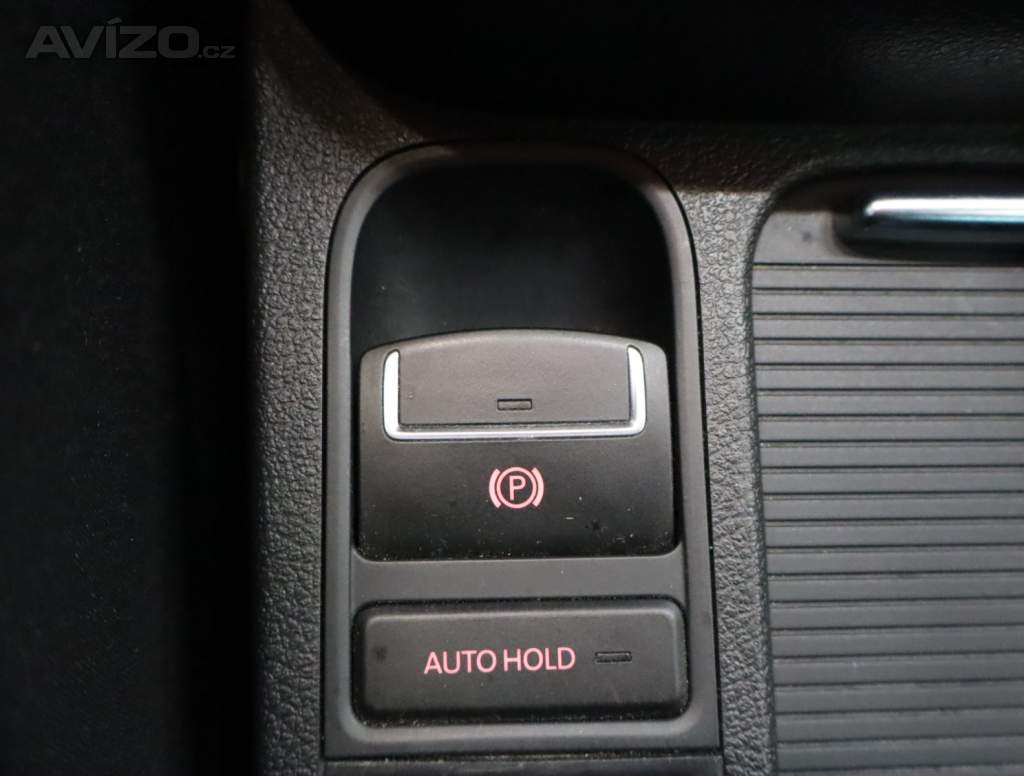 Foto inzerátu VW Tiguan 2.0 TSI