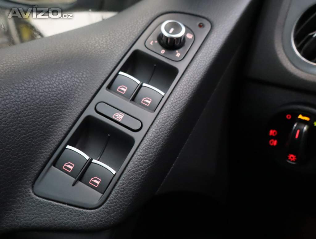 Foto inzerátu VW Tiguan 2.0 TSI