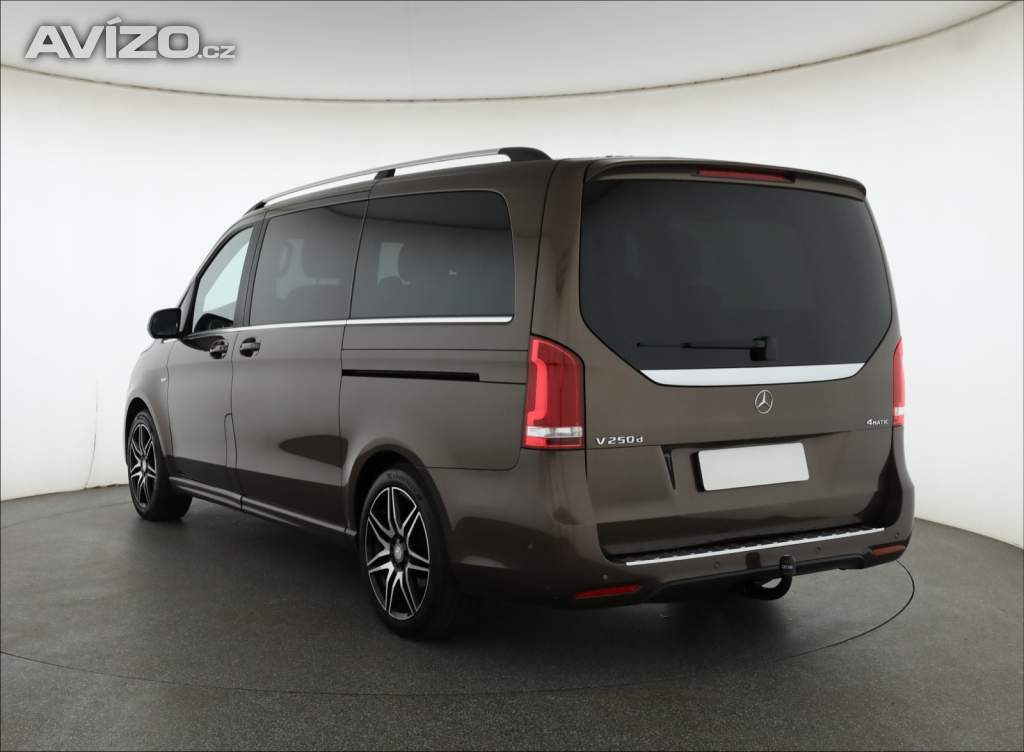 Foto inzerátu Mercedes V 250 d 4MATIC