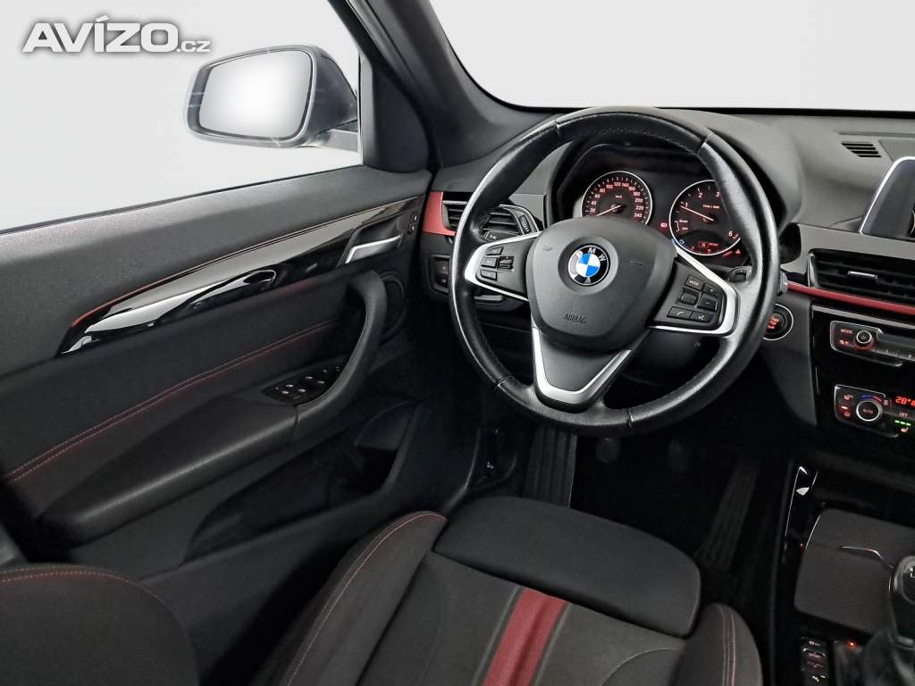Foto inzerátu BMW X1 sDrive18d