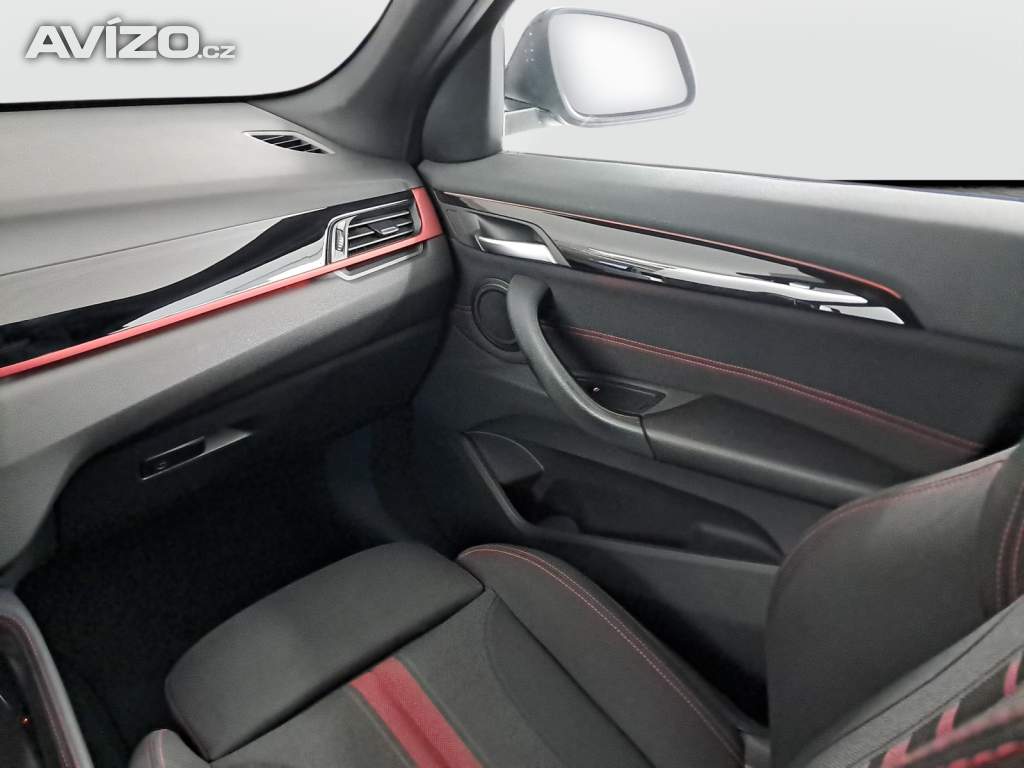 Foto inzerátu BMW X1 sDrive18d