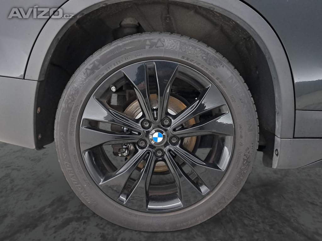 Foto inzerátu BMW X1 sDrive18d