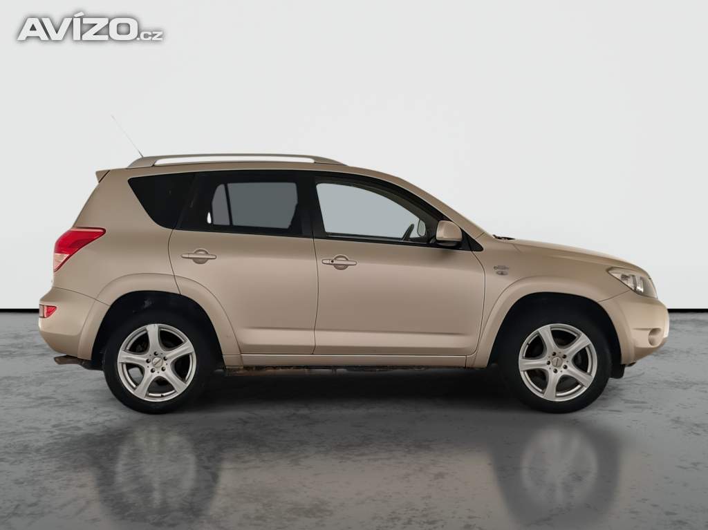 Foto inzerátu Toyota RAV 4 2.2 D-CAT