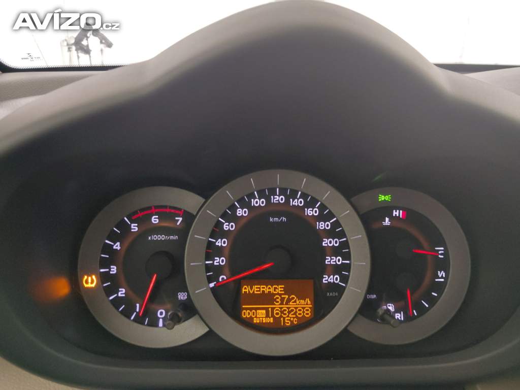 Foto inzerátu Toyota RAV 4 2.2 D-CAT