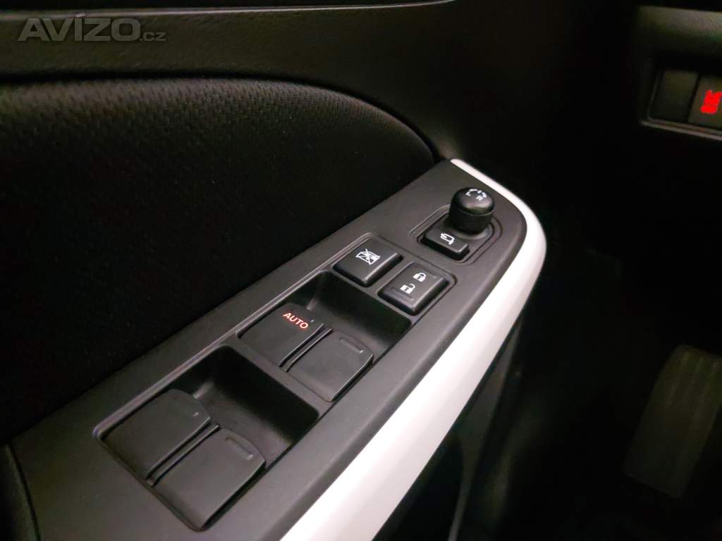 Foto inzerátu Suzuki Swift 1.2 SHVS