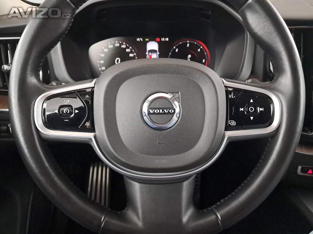 Foto inzerátu Volvo XC60 D4 AWD