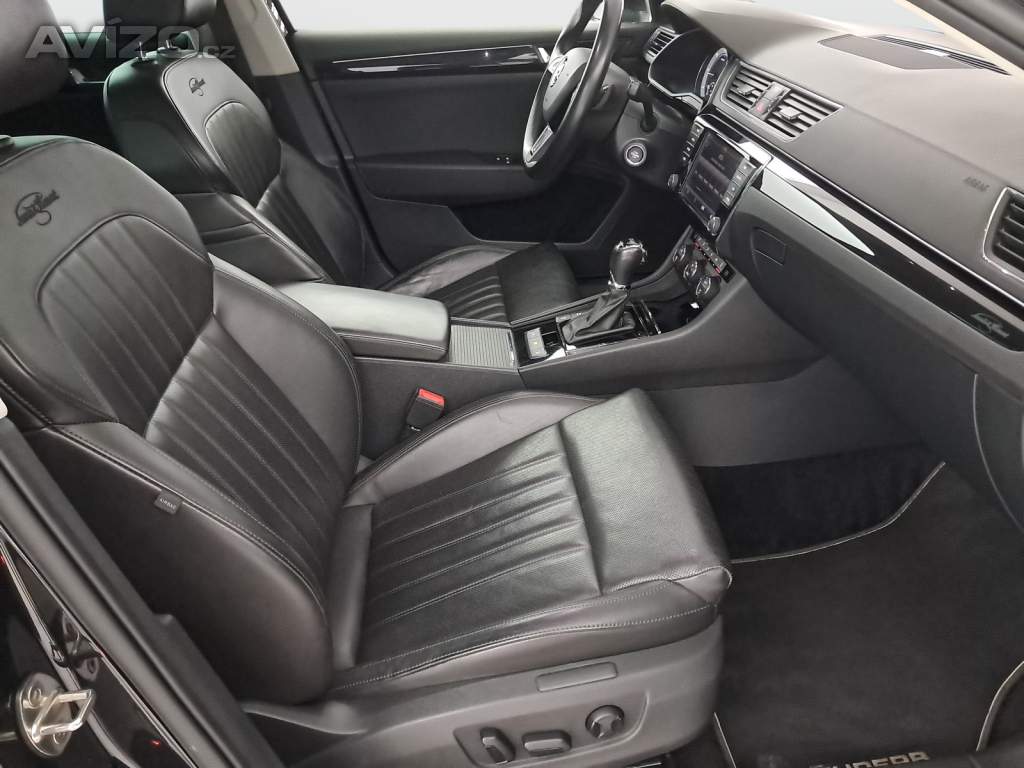 Foto inzerátu Skoda Superb 2.0 TDI 4x4
