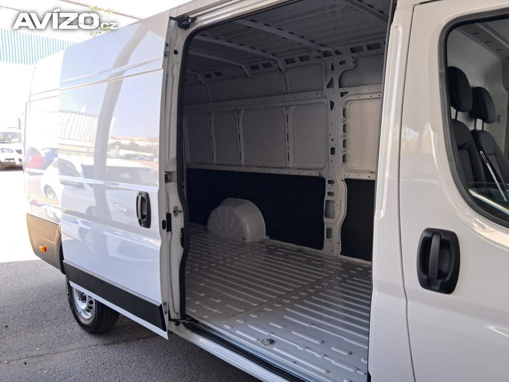 Foto inzerátu Peugeot Boxer 2.2 BlueHDi
